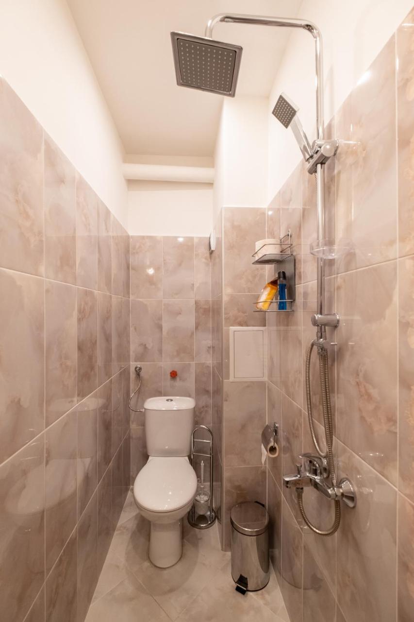 Feel Sofia - One Bedroom Apartment Next To Russian Square Dış mekan fotoğraf